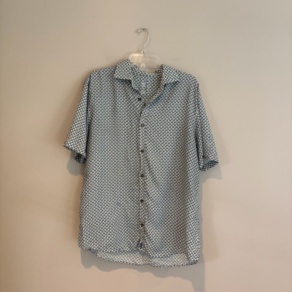 Johnny O Men’s Short Sleeve Button Down Shirt Size Large - Geometric Pattern